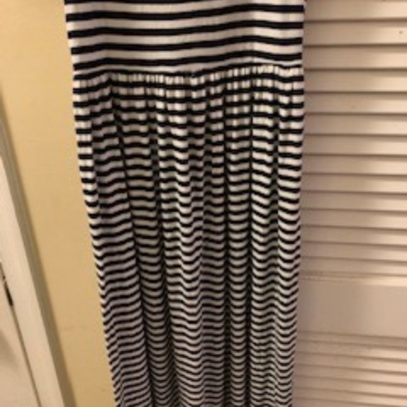 LOFT Maxi Dress - Picture 4 of 5